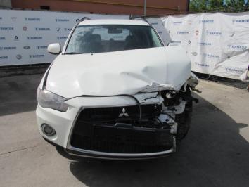 poza Mitsubishi Outlander 2.2Di-D 2012 Diesel