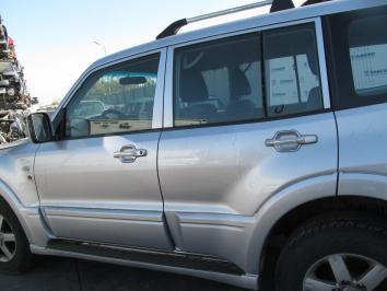 poza Mitsubishi Pajero 3.2Di-D 2005 Diesel