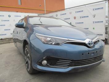 poza Toyota Auris 1.8i Hybrid 2015 Benzina