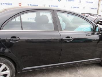 poza Toyota Avensis 1.8i 2006 Benzina