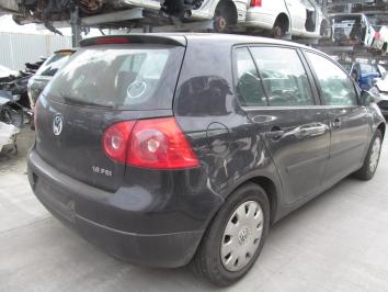 poza Volskwagen Golf 1.6FSI 2004 Benzina