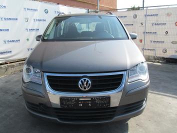 poza Volskwagen Touran 1.9TDI 2007 Diesel