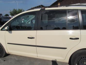 poza Volskwagen Touran 1.9TDI 2010 Diesel